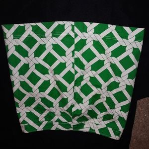 Tommy Hilfiger Stretch Green & White pattern skirt